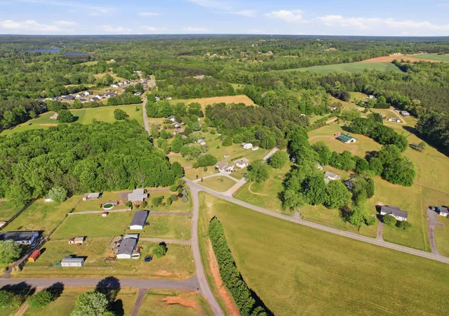 Photo 25 of Sale Pending at 290 Dickson Rd, Campobello, SC 29322 | MLS# SPN336017 | Listing updated on 2026-10-17