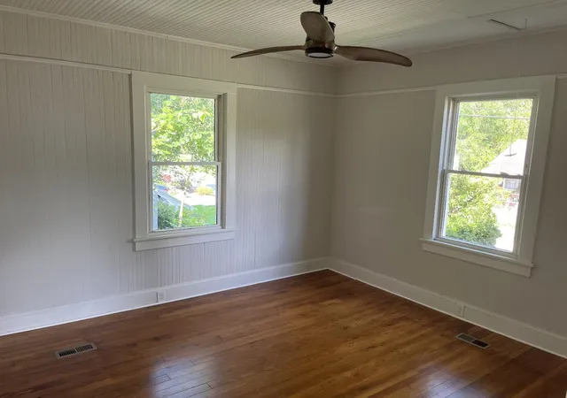 Homes for sale in Spartanburg, SC | 726 Maywood St, Spartanburg, SC 29303 | MLS# SPN336082