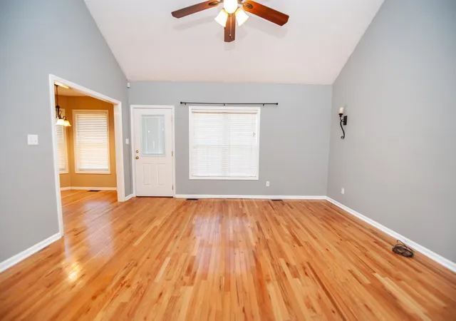 Photo 2 of Sale Pending at 350 Templeton Dr, Spartanburg, SC 29306 | MLS# SPN336165 | Listing updated on 2026-09-22