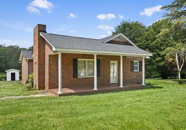 Photo 1 of Single family home for sale at 413 Spruce St, Spartanburg, SC 29303 | MLS# SPN336248 | Listing updated on 2026-08-25