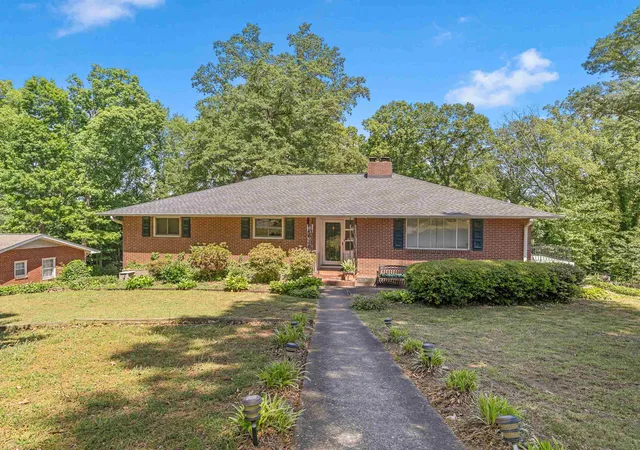 3rd image of 117 Tanglewylde Dr, Spartanburg, SC 29301 | MLS# SPN336272