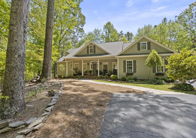 Homes for sale in Campobello, SC | 2222 Landrum Mill Rd, Campobello, SC 29322 | MLS# SPN336308