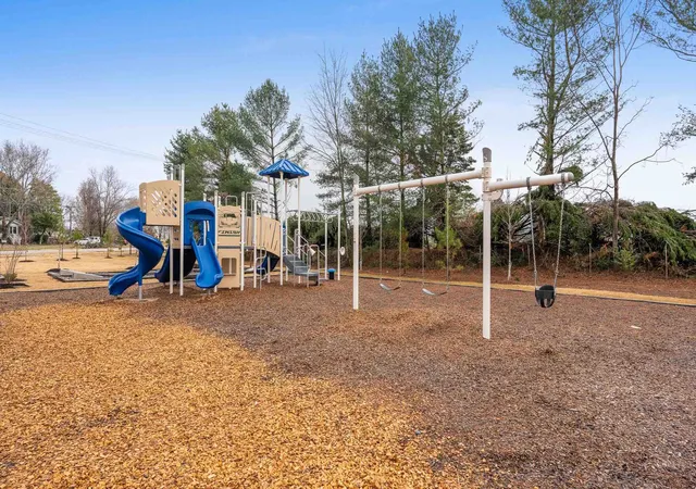 Photo 4 of Sale Pending at 782 Embark Cir, Greer, SC 29651 | MLS# SPN336319 | Listing updated on 2026-09-04