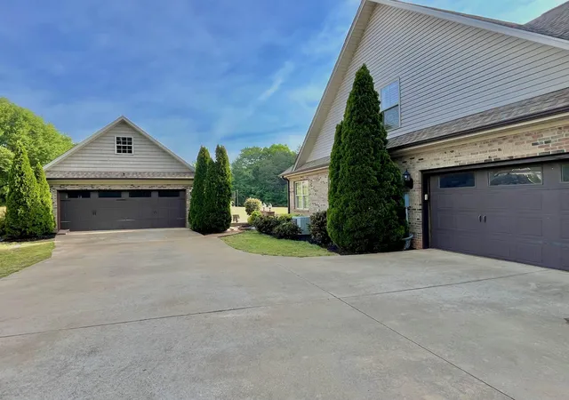 Photo 2 of Sale Pending at 170 Old Pros Dr, Gaffney, SC 29341 | MLS# SPN336359 | Listing updated on 2026-05-10