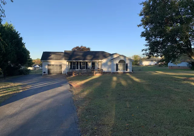 Photo 2 of Single family home for sale at 5419 Parris Brg Rd, Boiling Springs, SC 29316 | MLS# SPN336367 | Listing updated on 2026-05-01
