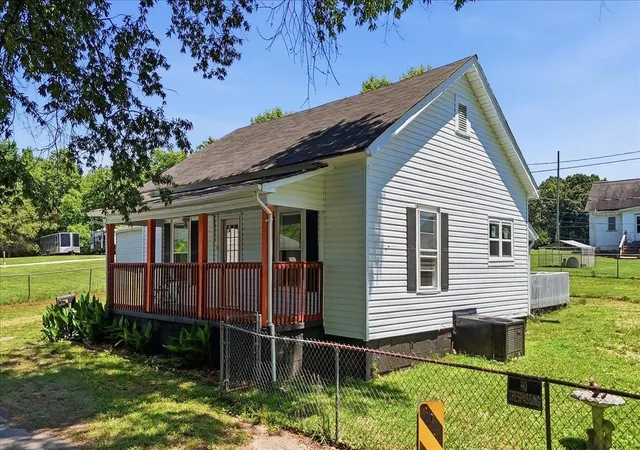 Homes for sale in Union, SC | 116 Francis Ave, Union, SC 29379 | MLS# SPN336404