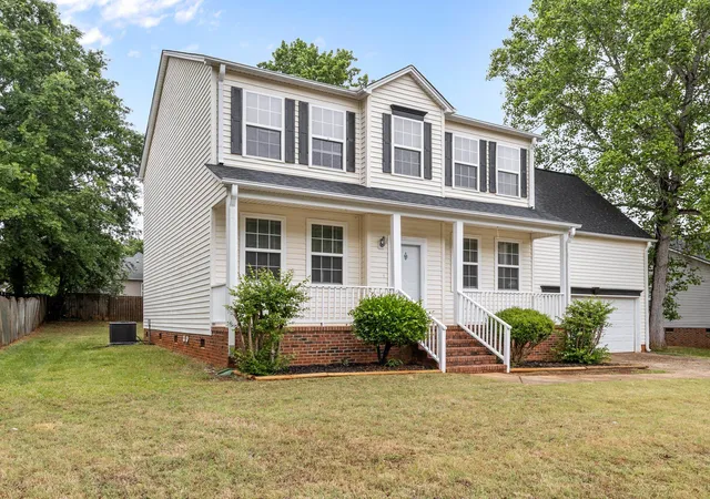 Photo 3 of Single family home for sale at 343 Annabel Dr, Boiling Springs, SC 29316 | MLS# SPN336447 | Listing updated on 2026-06-14