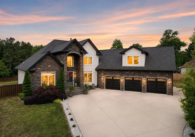 Photo 2 of Sale Pending at 341 Country Oak Rd, Chesnee, SC 29323 | MLS# SPN336458 | Listing updated on 2026-09-24