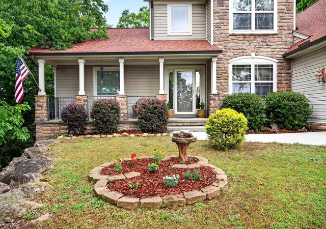 Photo 2 of Sale Pending at 112 Trotter Ct, Moore, SC 29369 | MLS# SPN336507 | Listing updated on 2026-08-23