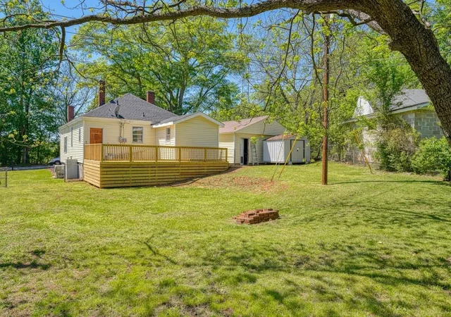 Photo 2 of Single family home for sale at 9 Forest Ml St, Spartanburg, SC 29301 | MLS# SPN336511 | Listing updated on 2026-09-19