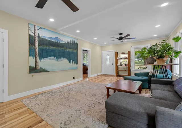 Photo 4 of Single family home for sale at 165 Jewell Rd, Spartanburg, SC 29302 | MLS# SPN336554 | Listing updated on 2026-08-12