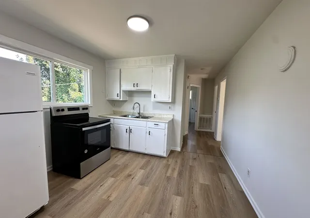 Photo 4 of Single family home for sale at 134 Westover Dr, Spartanburg, SC 29306 | MLS# SPN336728 | Listing updated on 2026-08-28