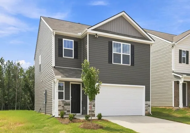 Photo 2 of Sale Pending at 136 Lazzon Rd, Moore, SC 29369 | MLS# SPN336733 | Listing updated on 2026-09-19