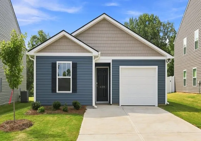 Photo 1 of Single family home for sale at 128 Lazzon Rd, Moore, SC 29369 | MLS# SPN336736 | Listing updated on 2026-10-17