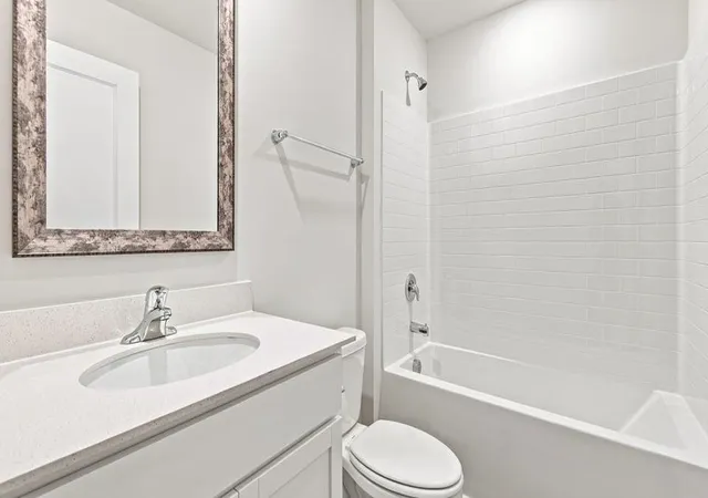 Photo 4 of Single family home for sale at 128 Lazzon Rd, Moore, SC 29369 | MLS# SPN336736 | Listing updated on 2026-10-17