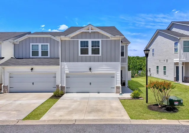 Townhouse for sale at 31 Centimeters Dr, Mauldin, SC 29662 | MLS# SPN336813