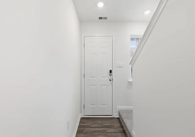 Photo 3 of Single family home for sale at 4129 Springshire Ln, Boiling Springs, SC 29316 | MLS# SPN336863 | Listing updated on 2026-10-17