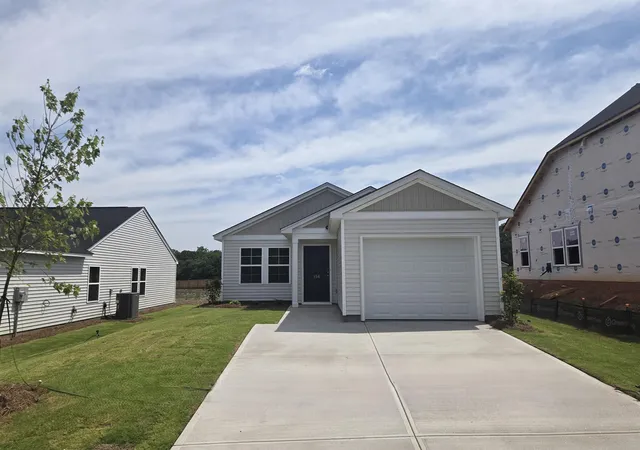 Photo 1 of Single family home for sale at 154 Cloverfield Ln, Spartanburg, SC | MLS# SPN336878 | Listing updated on 2026-09-12