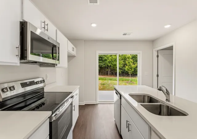 Photo 5 of Single family home for sale at 167 Cloverfield Ln, Spartanburg, SC 29307 | MLS# SPN336885 | Listing updated on 2026-08-31