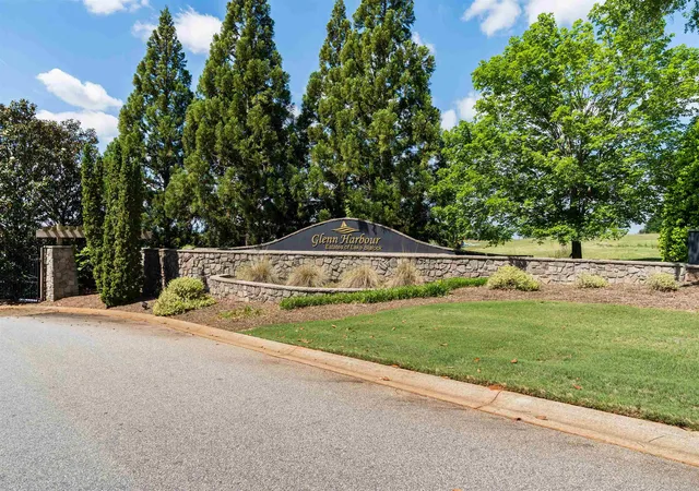 Homes for sale in Chesnee, SC | 715 E Ridgewater Dr, Chesnee, SC 29323 | MLS# SPN336925
