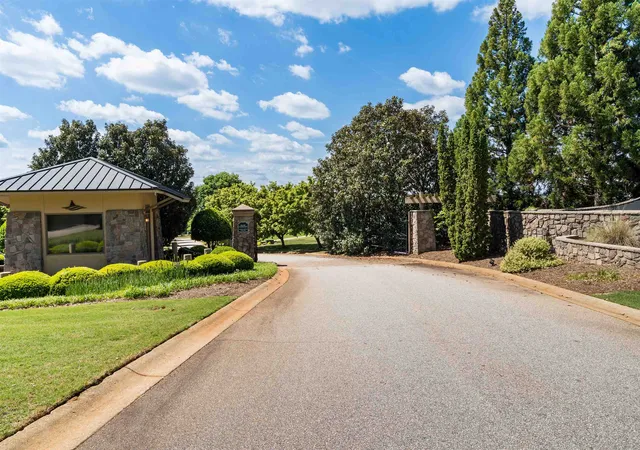 4th image of 715 E Ridgewater Dr, Chesnee, SC 29323 | MLS# SPN336925