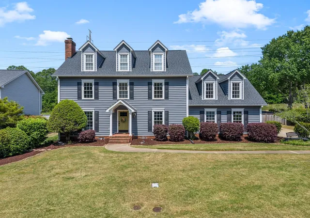 2nd image of 5 Staten Ln, Taylors, SC 29687 | MLS# SPN336928