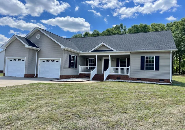 Homes for sale in Chesnee, SC | 105 Falcon Ln, Chesnee, SC 29323 | MLS# SPN336937
