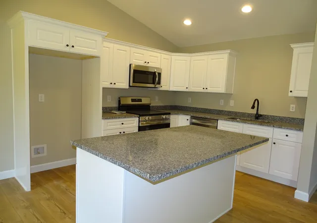 Photo 3 of House for sale at 242/246 Brewton Rd, Spartanburg, SC 29301 | MLS# SPN336940 | Listing updated on 2026-08-12
