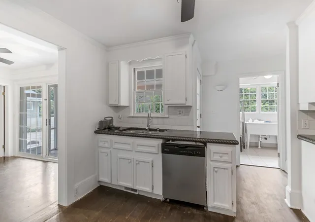 Photo 4 of Single family home for sale at 429 S Petty St, Gaffney, SC 29340 | MLS# SPN337011 | Listing updated on 2026-05-16