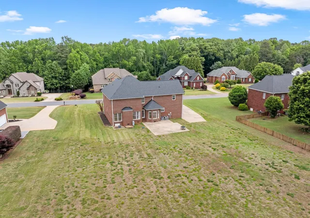 Homes for sale in Boiling Springs, SC | 366 Benford Dr, Boiling Springs, SC 29316 | MLS# SPN337013
