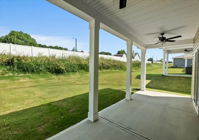 Photo 3 of Sale Pending at 2044 Halton Oaks Dr, Spartanburg, SC 29303 | MLS# SPN337089 | Listing updated on 2026-09-03