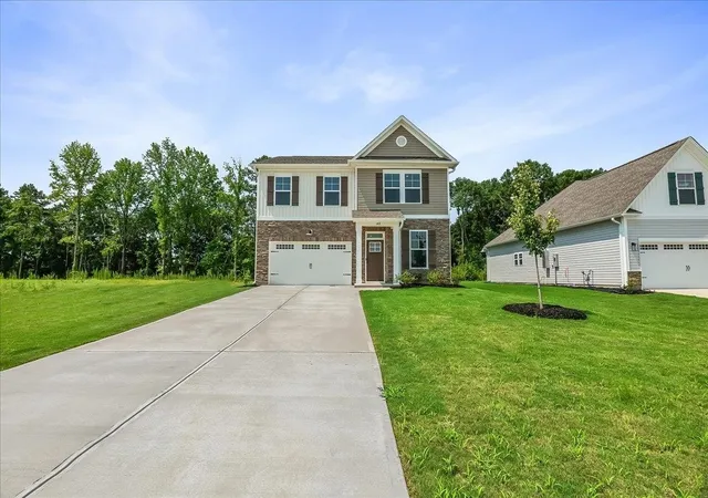 Photo 1 of Single family home for sale at 188 Hunter Ridge Dr, Boiling Springs, SC 29316 | MLS# SPN337100 | Listing updated on 2026-10-07