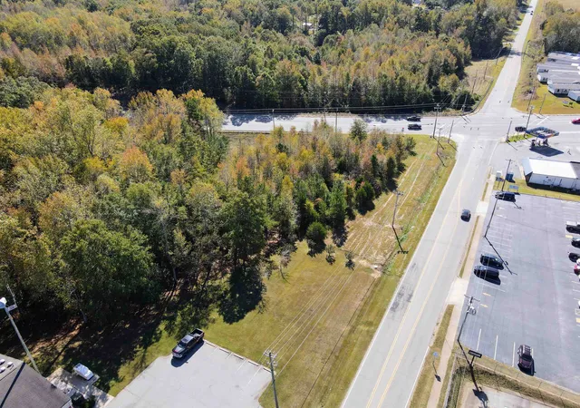 3rd image of 682 Hyatt Street, Gaffney, SC 29341 | MLS# SPN337104