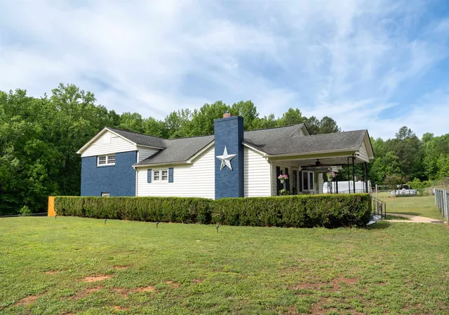Homes for sale in Gaffney, SC | 241 Teague Rd, Gaffney, SC 29340 | MLS# SPN337130