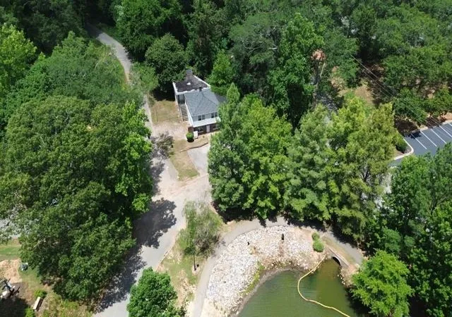 Listing Photo 5 - Condo for sale in building located at 164 N Cleveland Park Dr, Spartanburg, SC 29303