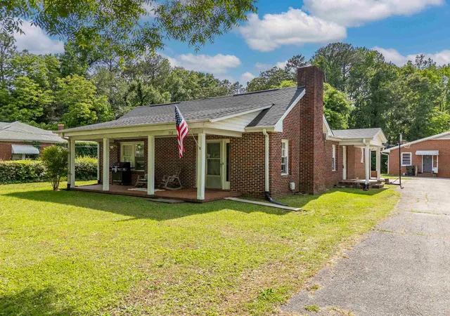 Photo 2 of Single family home for sale at 712 W Georgia St, Woodruff, SC 29388 | MLS# SPN337145 | Listing updated on 2026-09-02