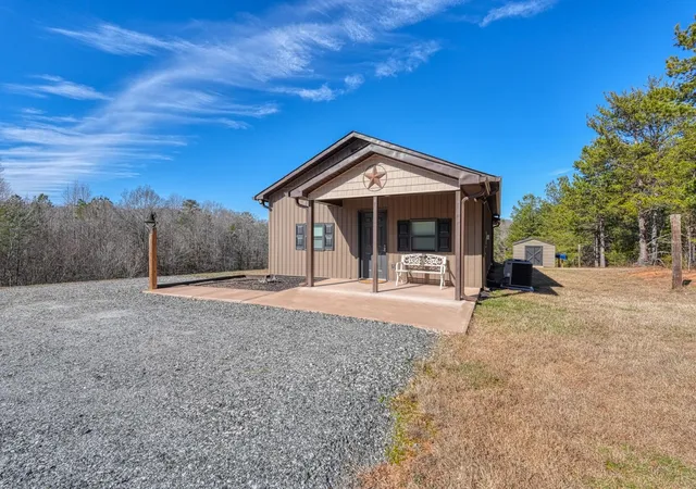 image of 275 Michaels Ct, Chesnee, SC 29323 | MLS# SPN337212