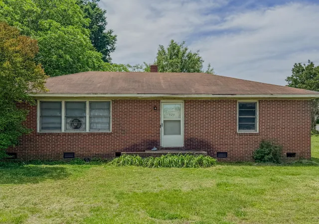 1st image of 929 Mt Gallant Dr, Rock Hill, SC 29730 | MLS# SPN337218