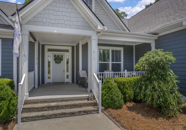 Photo 3 of Single family home for sale at 813 Olivine Ct, Chesnee, SC 29323 | MLS# SPN337256 | Listing updated on 2026-10-03