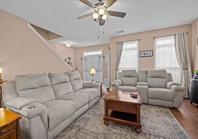 Photo 4 of Single family home for sale at 212 Slate Dr, Boiling Springs, SC 29316 | MLS# SPN337265 | Listing updated on 2026-09-22