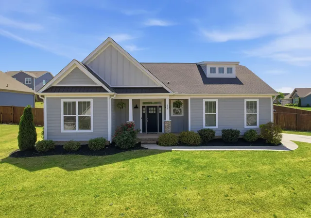1st image of 204 Claridge Wy, Greer, SC 29651 | MLS# SPN337334