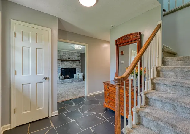 Photo 3 of Single family home for sale at 210 Oakmont Dr, Boiling Springs, SC 29316 | MLS# SPN337339 | Listing updated on 2026-08-22