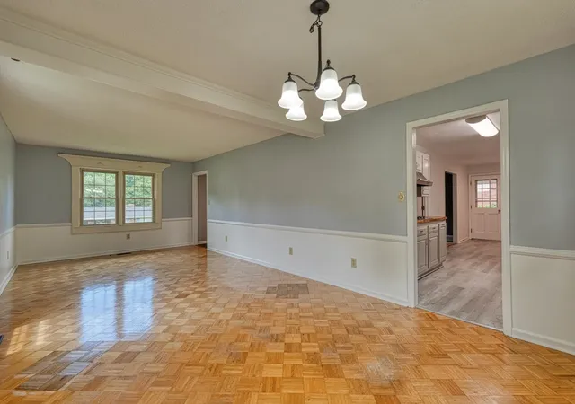 Photo 4 of Single family home for sale at 210 Oakmont Dr, Boiling Springs, SC 29316 | MLS# SPN337339 | Listing updated on 2026-08-22