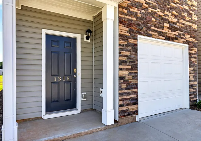 Photo 4 of Townhouse for sale at 1315 Wunder Way, Boiling Springs, SC 29316 | MLS# SPN337355 | Listing updated on 2026-05-23