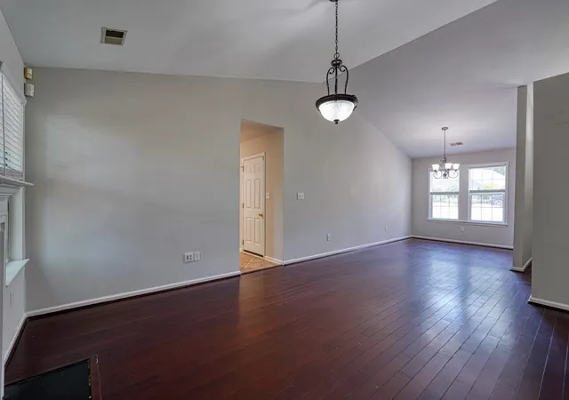 Homes for sale in Simpsonville, SC | 7 Donegal Ct, Simpsonville, SC 29681 | MLS# SPN337452