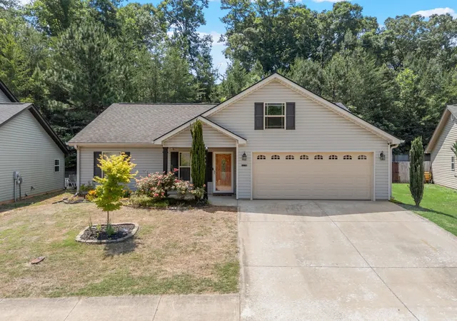 1st image of 618 Chastine Dr, Spartanburg, SC 29301 | MLS# SPN337472