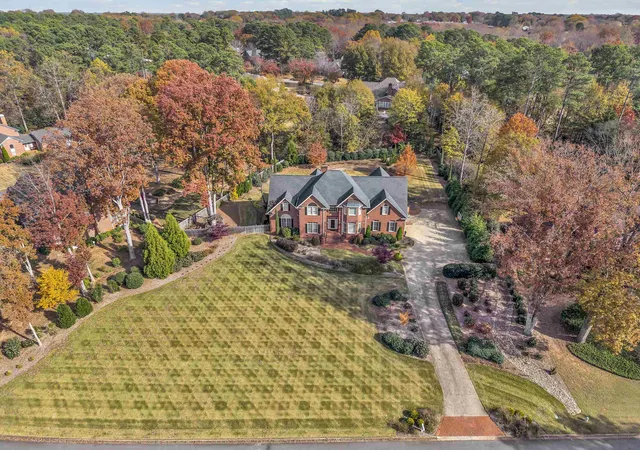 2nd image of 111 W Woodglen Rd, Spartanburg, SC 29301 | MLS# SPN337488
