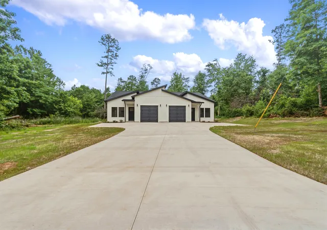 3rd image of 17A/17B Belle Ct, Greenville, SC 29605 | MLS# SPN337506