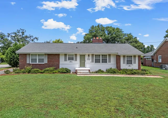 Homes for sale in Union, SC | 114 Hillcrest Dr, Union, SC 29379 | MLS# SPN337545