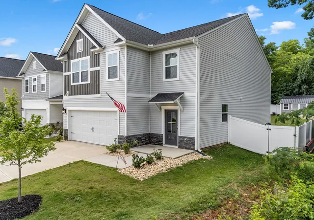 Photo 3 of Single family home for sale at 4067 Bromfield Way, Boiling Springs, SC 29316 | MLS# SPN337568 | Listing updated on 2026-07-23